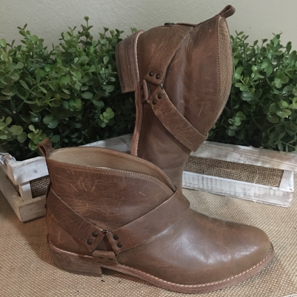 Koolaburra Leather Booties